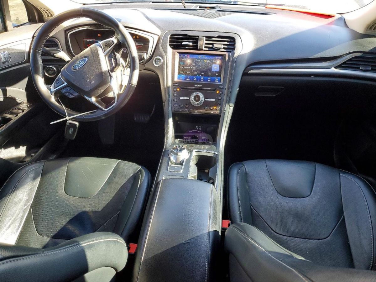 Ford Fusion - фото 8