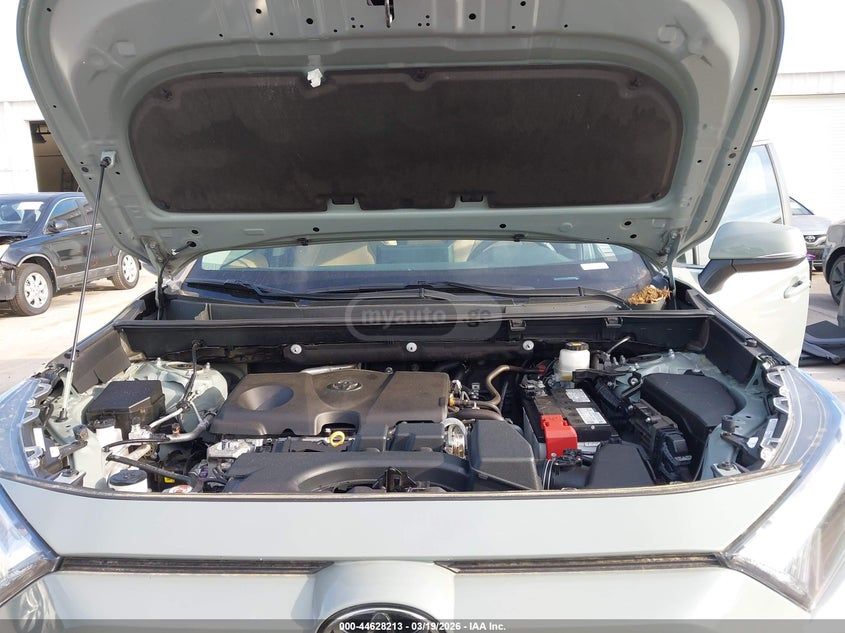 Toyota RAV 4 - фото 10