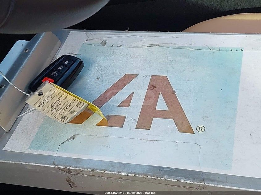 Toyota RAV 4 - фото 11