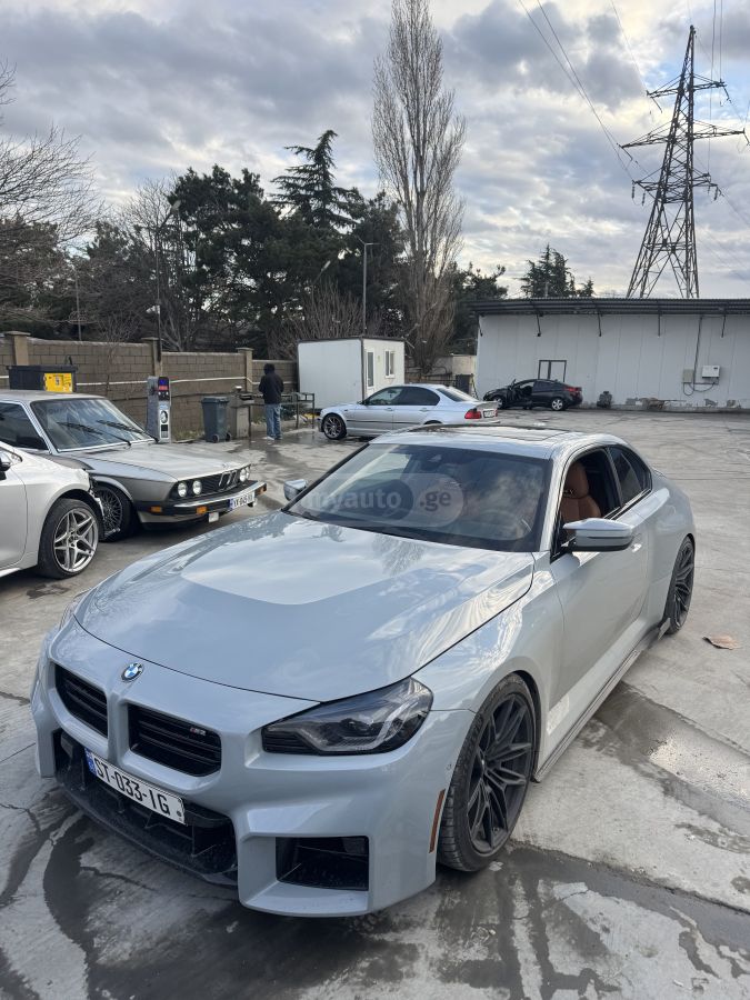 BMW Base 2dr Rear Wheel Drive Coup — миниатюра 4