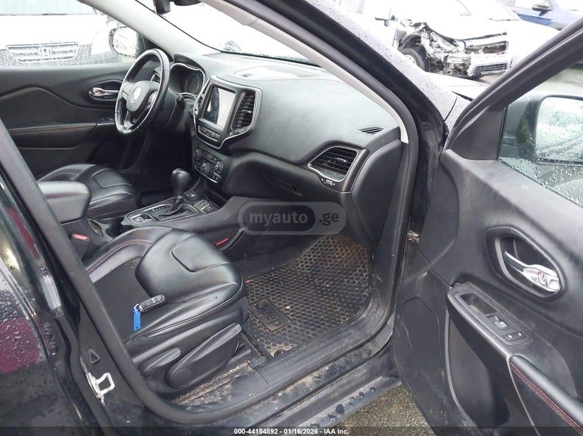 Jeep Trailhawk 4dr 4x4 Automatic — миниатюра 5