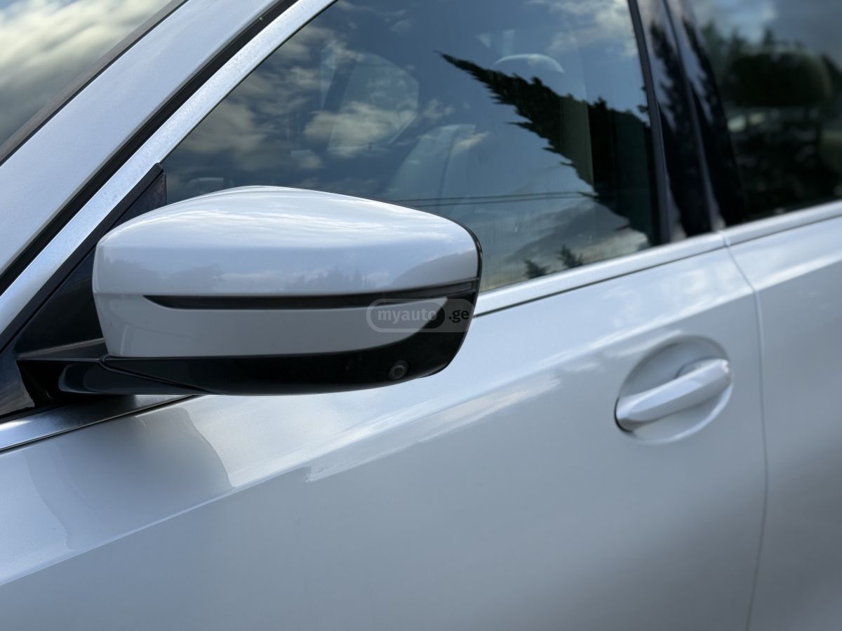 BMW 330 - фото 8