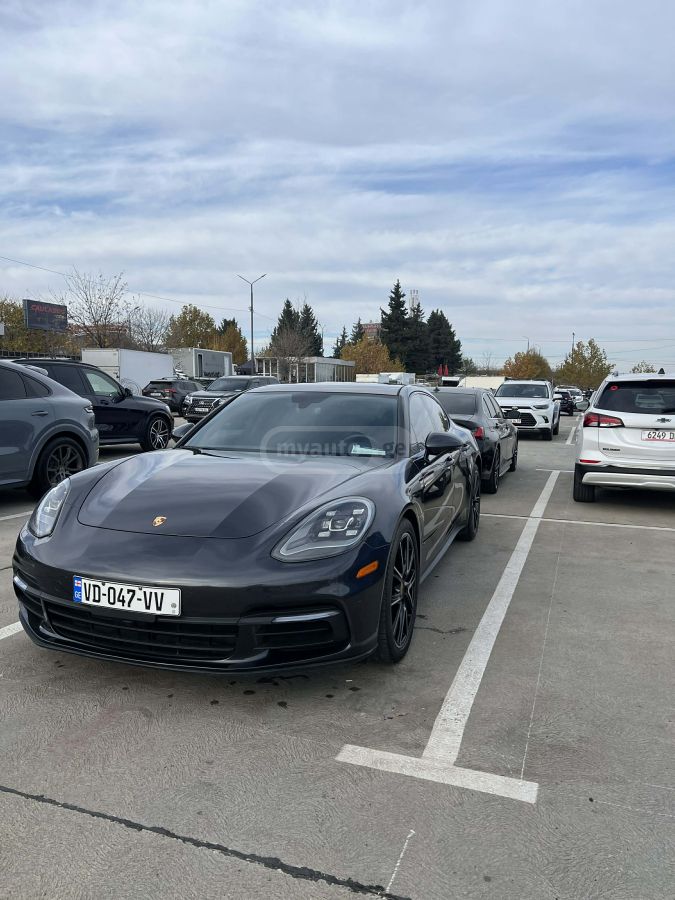 Porsche Panamera - фото 2