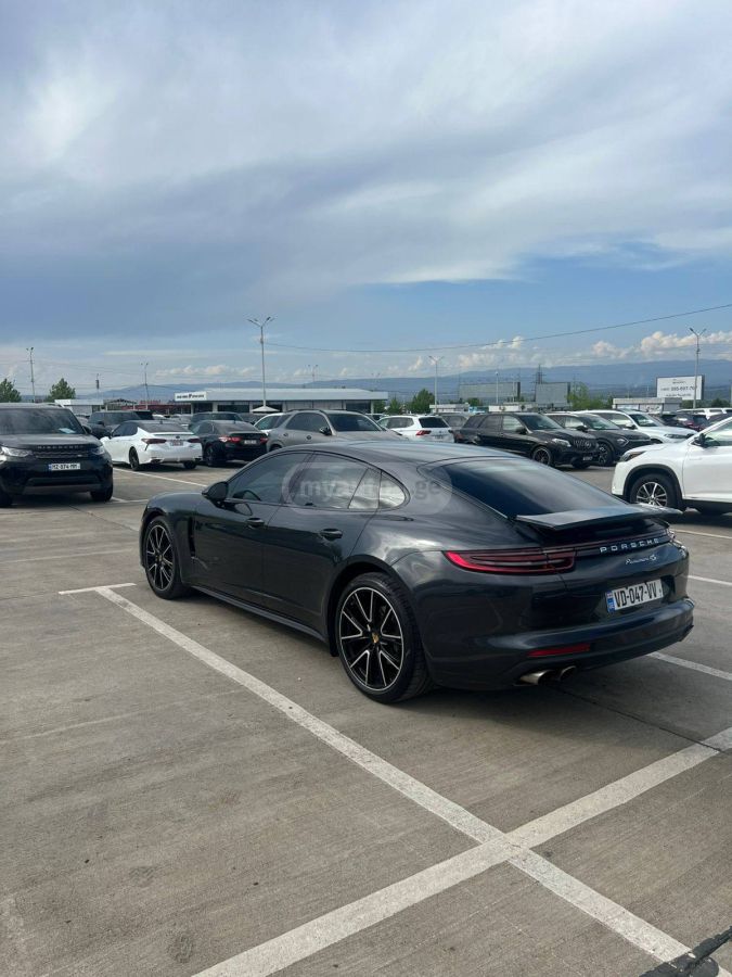 Porsche Panamera - фото 4