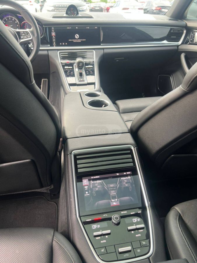 Porsche Panamera - фото 5