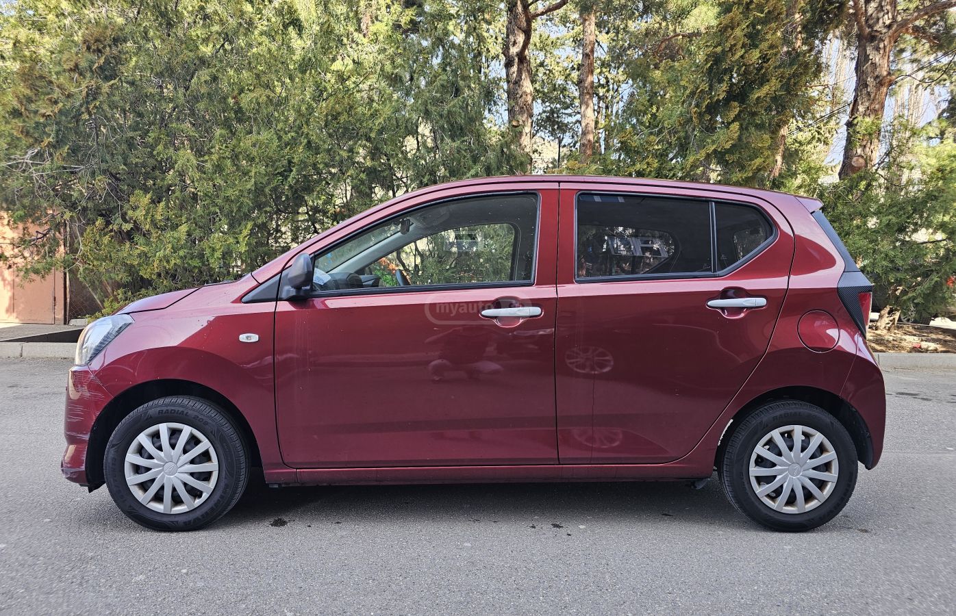 Daihatsu Mira - фото 4