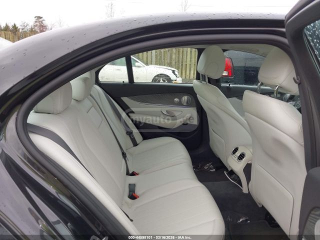 Mercedes-Benz E 350 E 350 4MATIC 2021 — миниатюра 11