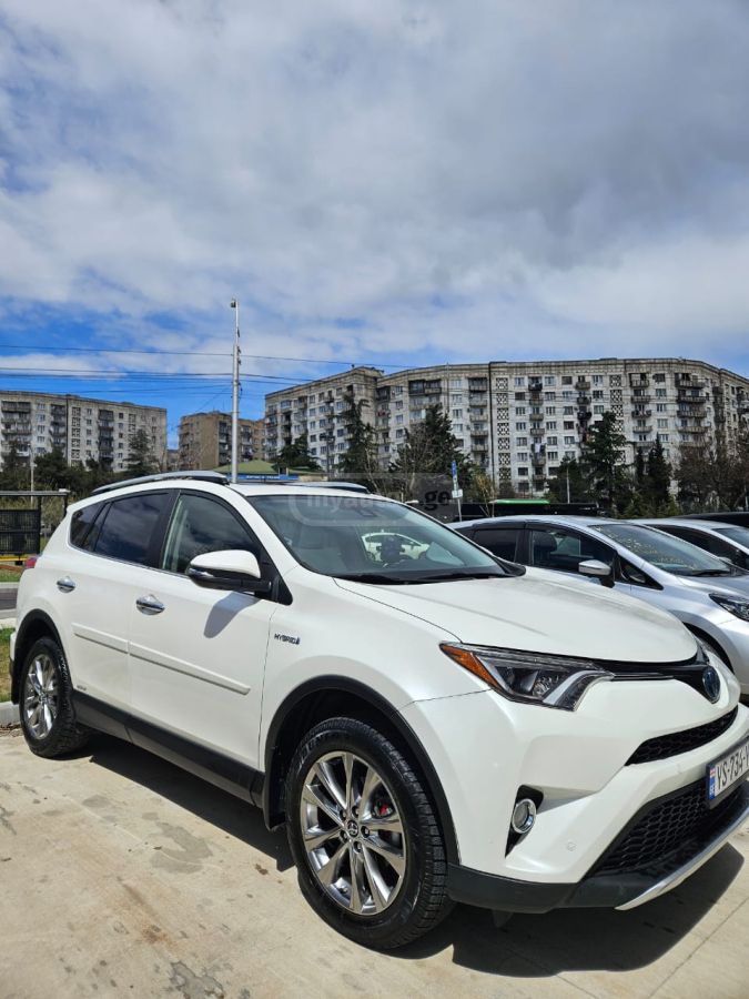 Toyota Rav 4 - фото 8