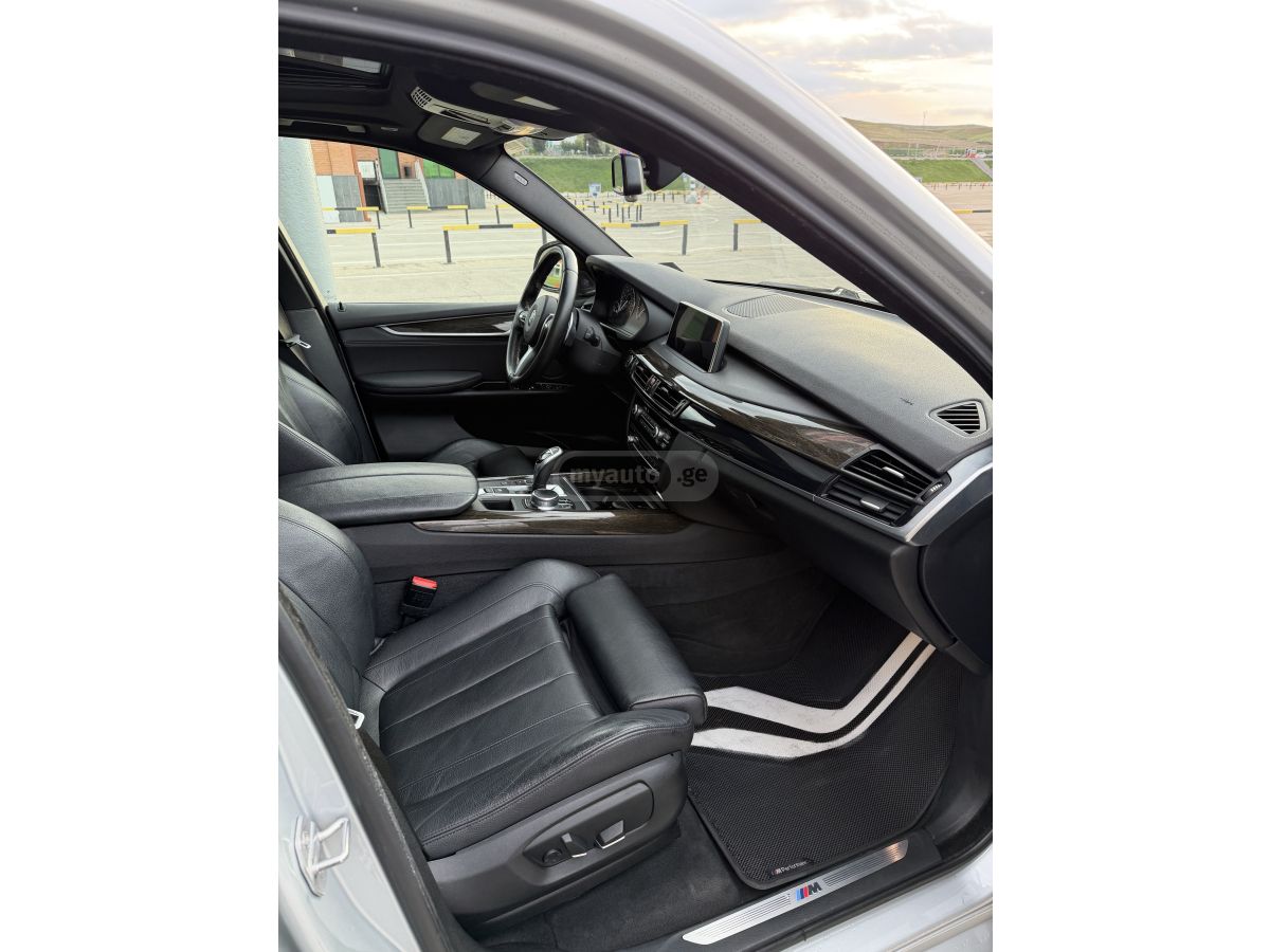 BMW X5 - фото 13