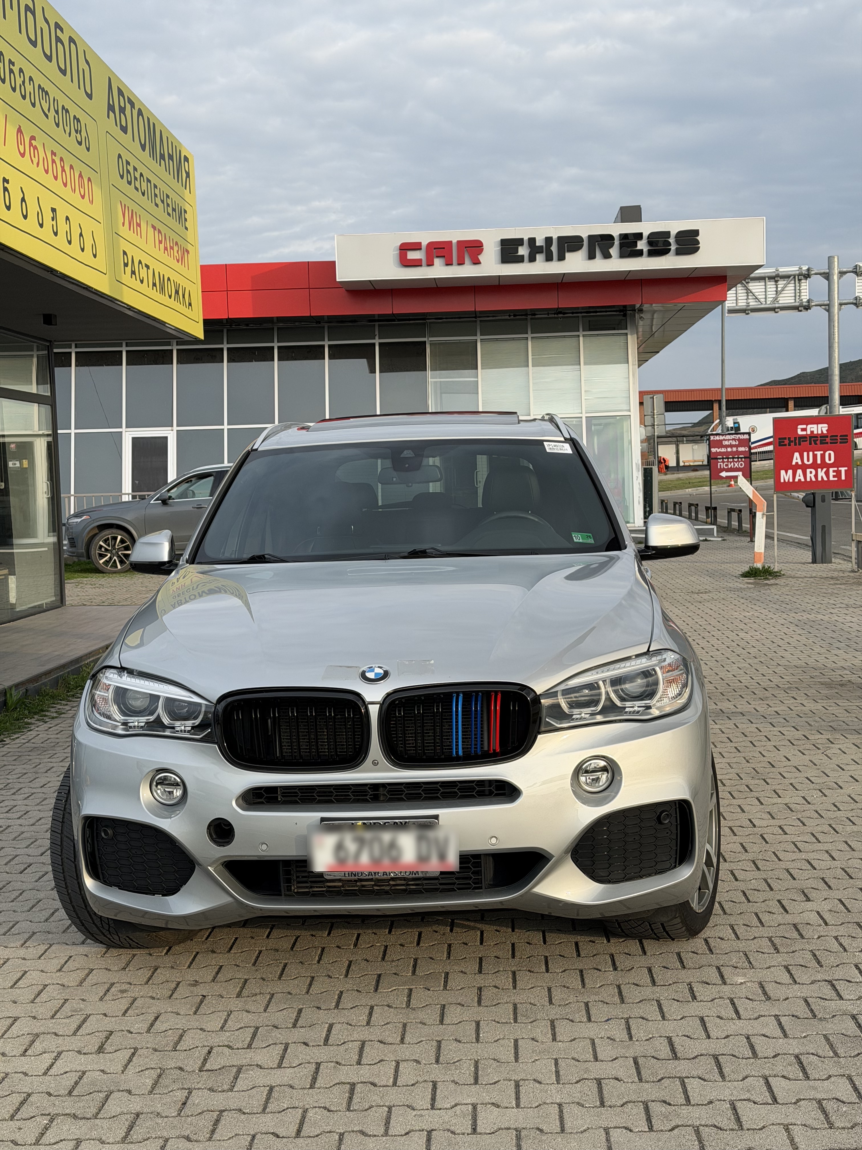 BMW X5 - фото 3