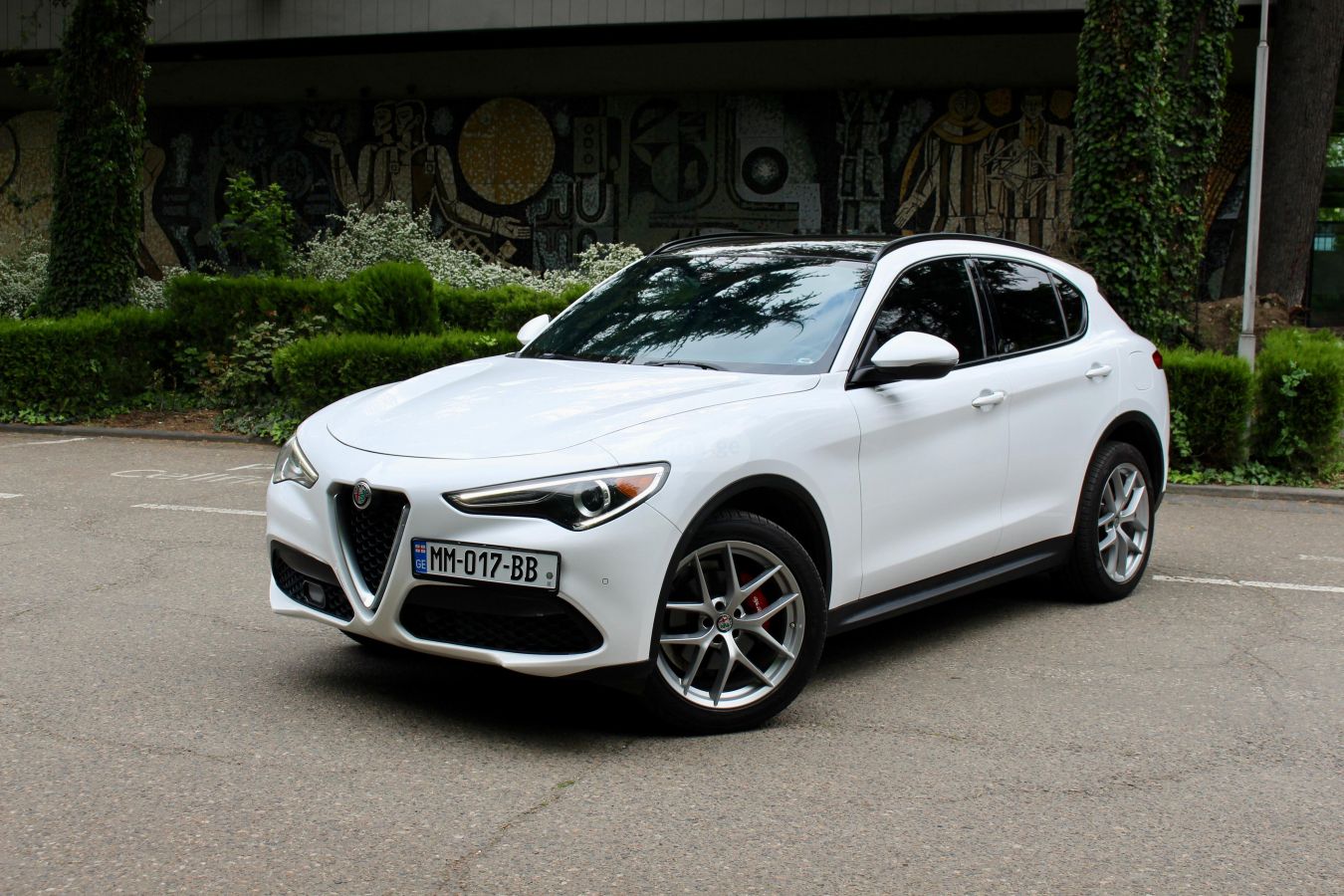 Alfa Romeo Stelvio - фото 13