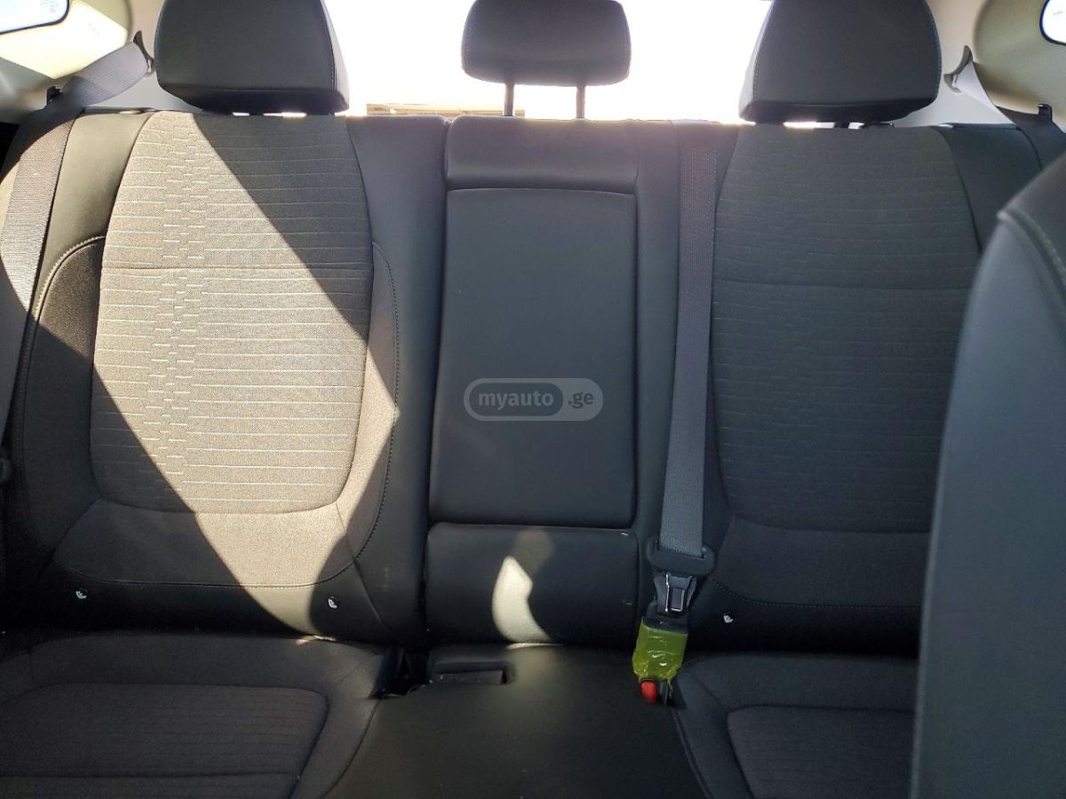 Kia Seltos 2023 — миниатюра 10