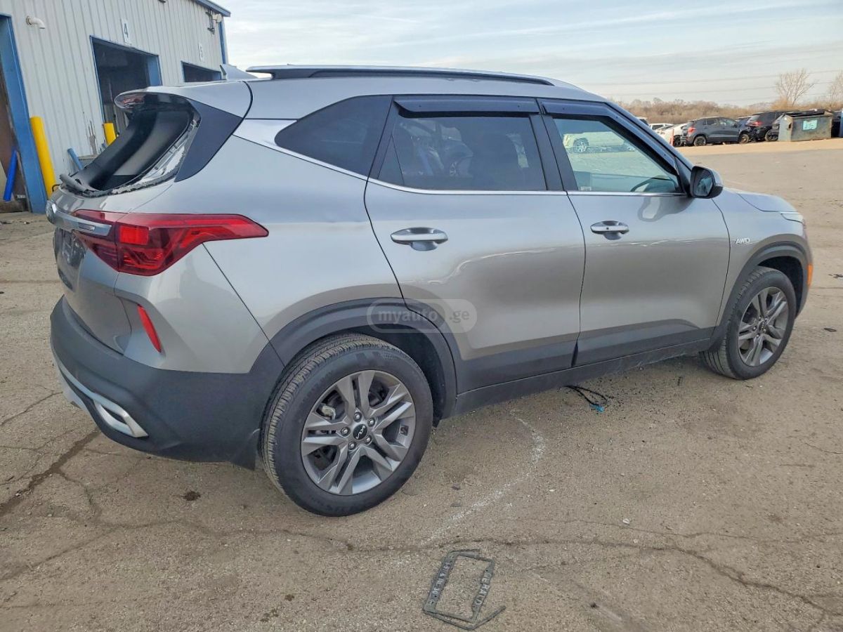 Kia Seltos 2023 — миниатюра 3