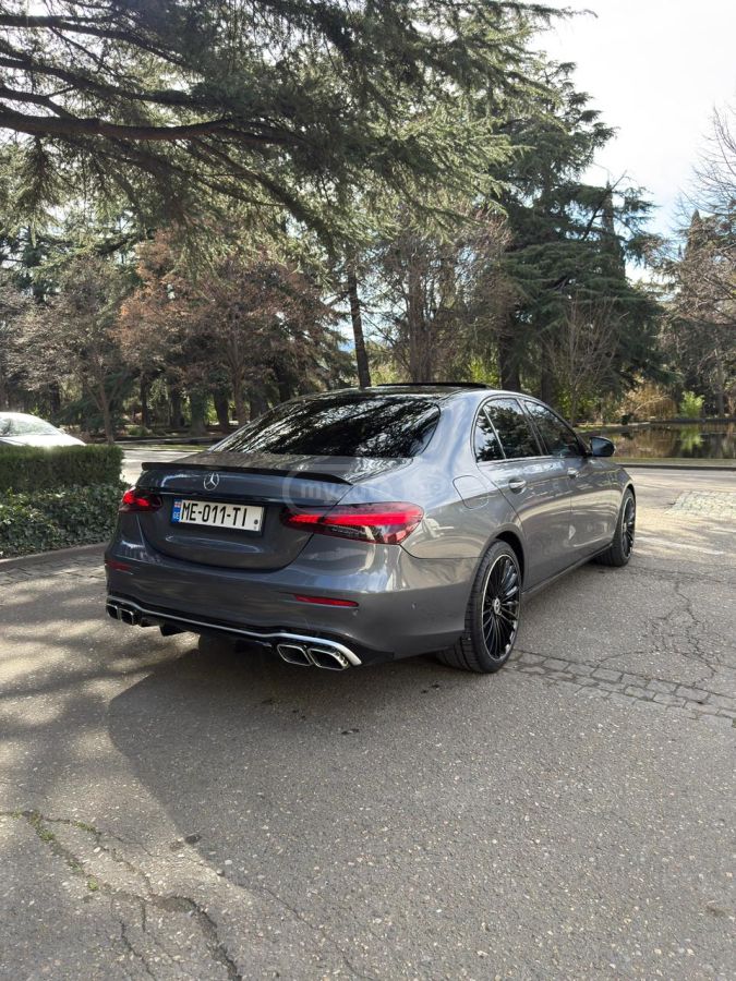 Mercedes-Benz E 220 - фото 2