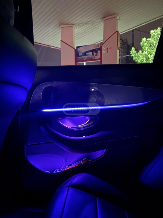 Mercedes-Benz E 220 - фото 9