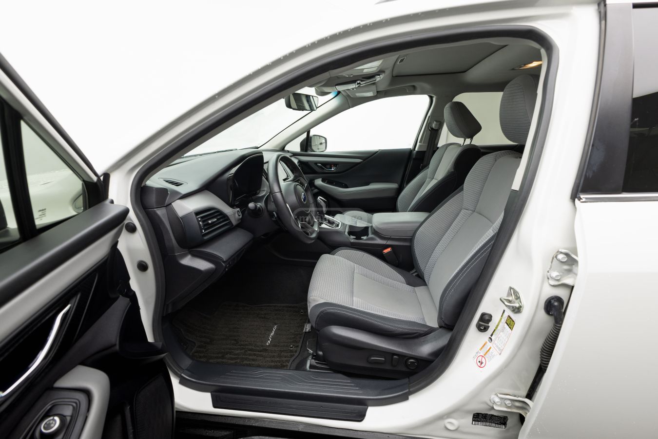 Subaru Outback - фото 10