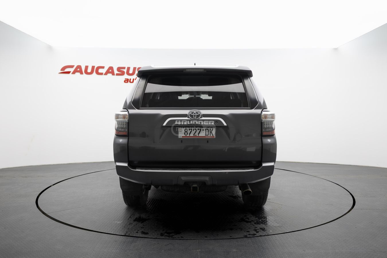 Toyota 4 Runner - фото 5