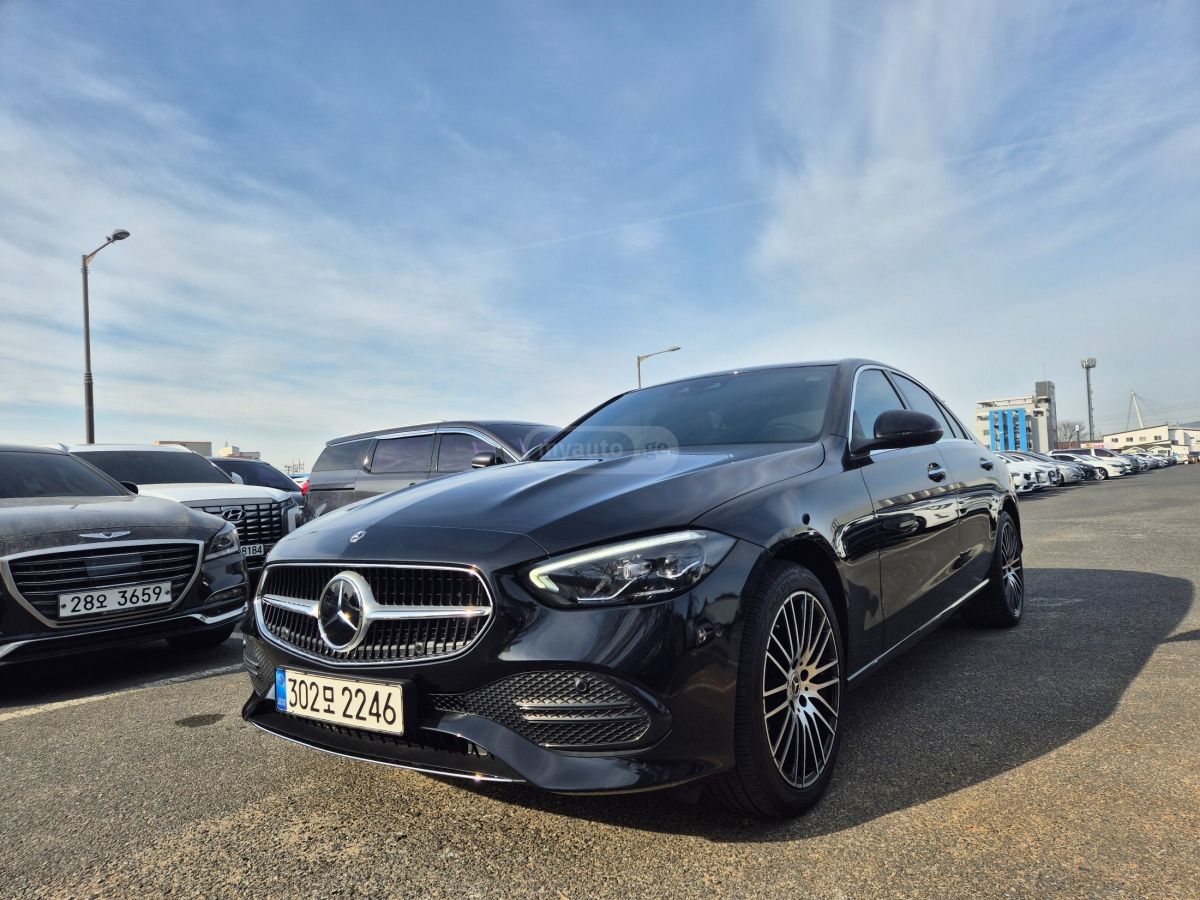 Mercedes-Benz C 200 2023 — миниатюра 2