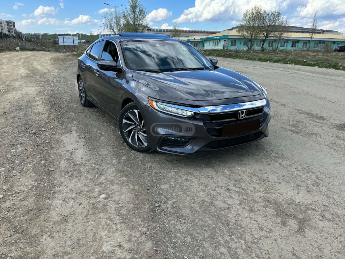 Honda Insight - фото 1