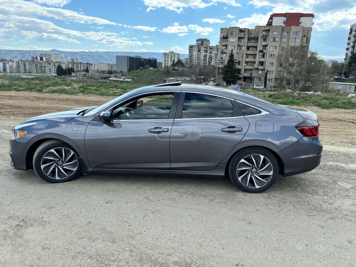 Honda Insight - фото 8