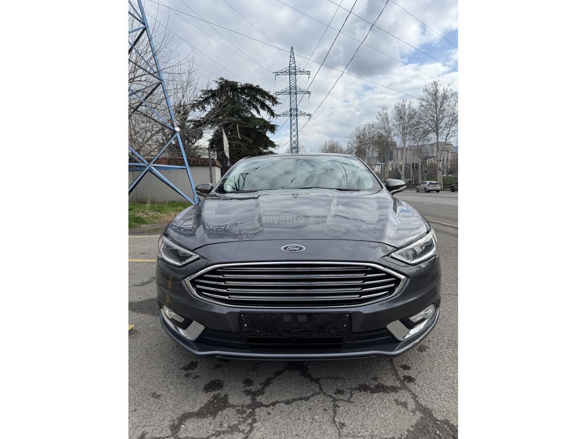 Ford Fusion - фото 1