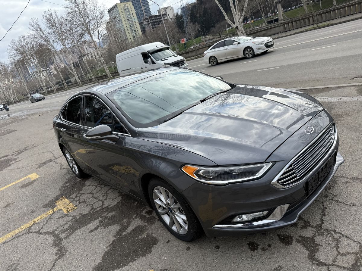 Ford Fusion - фото 2