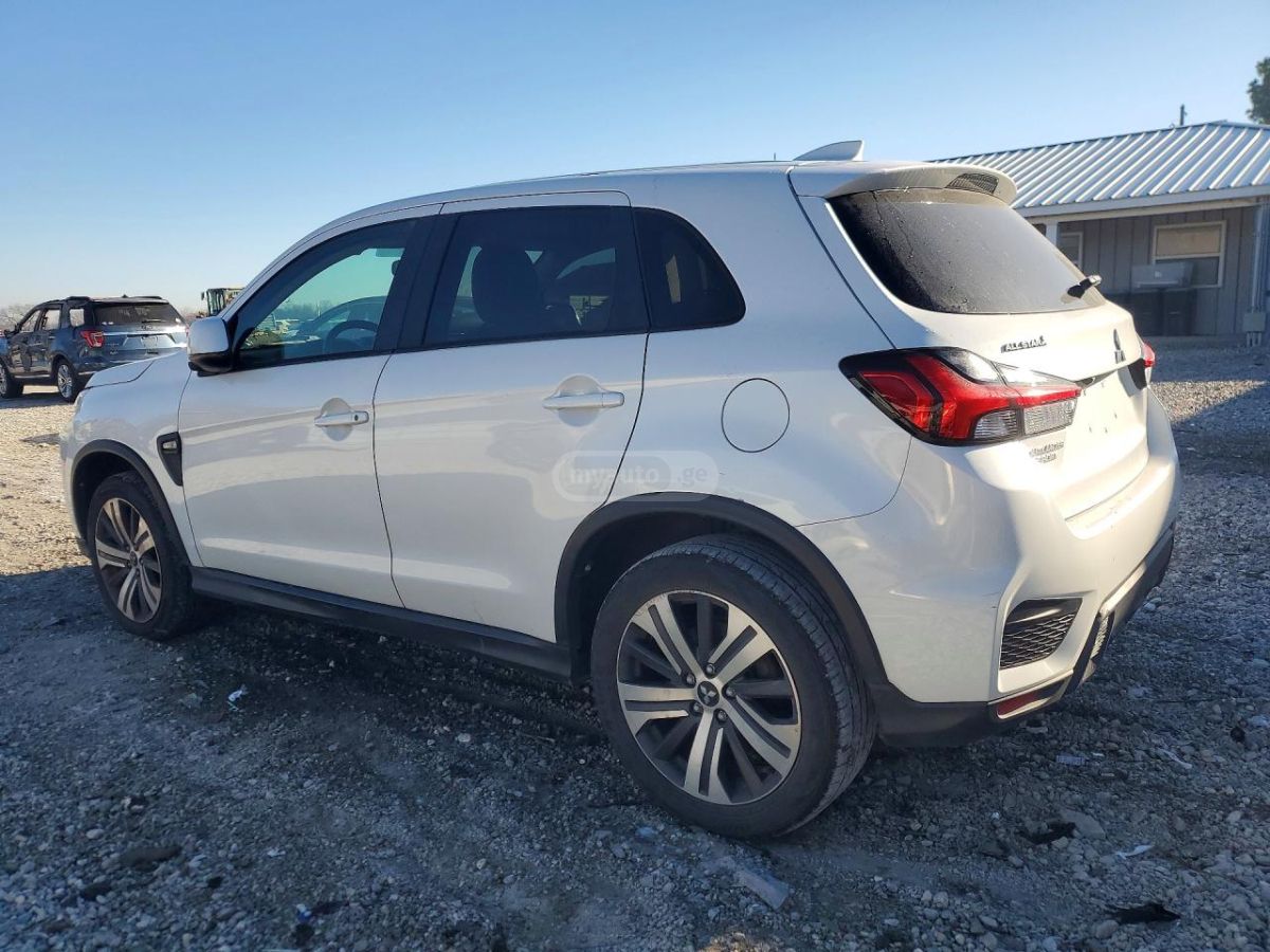 Toyota Outlander 2020 — миниатюра 2