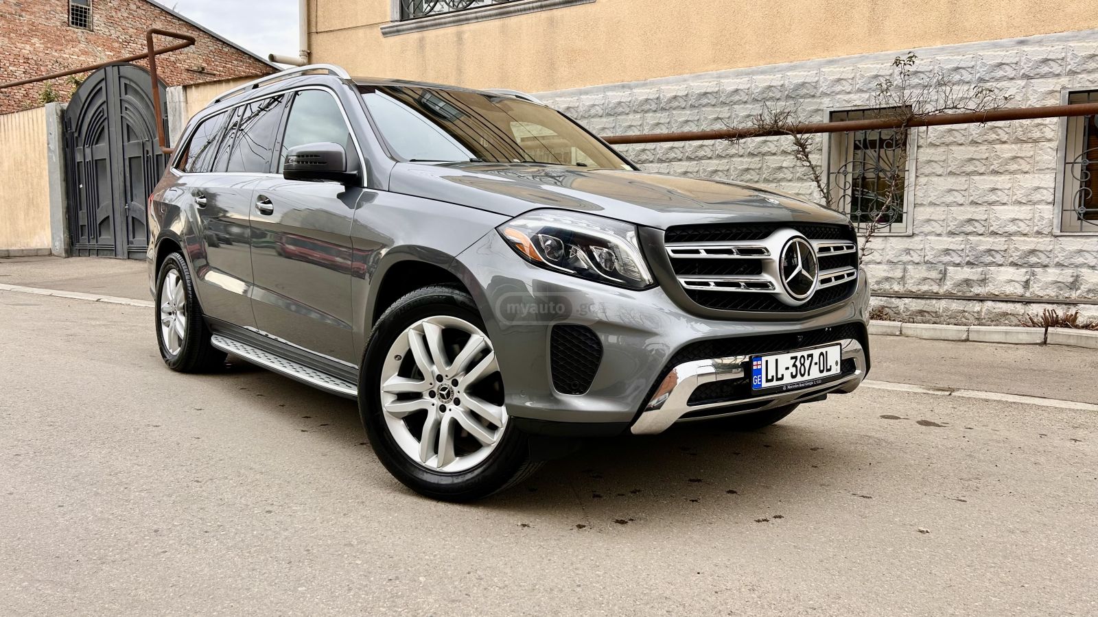 Mercedes-Benz GLS 450 - фото 1