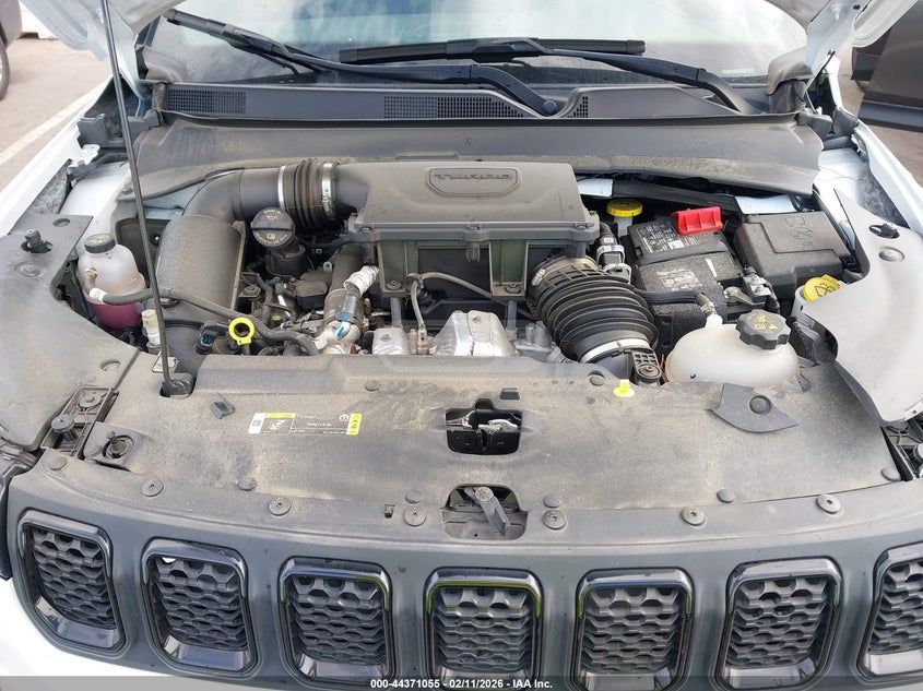 Jeep 2023 JEEP COMPASS ALTITUDE 4X4 — миниатюра 8