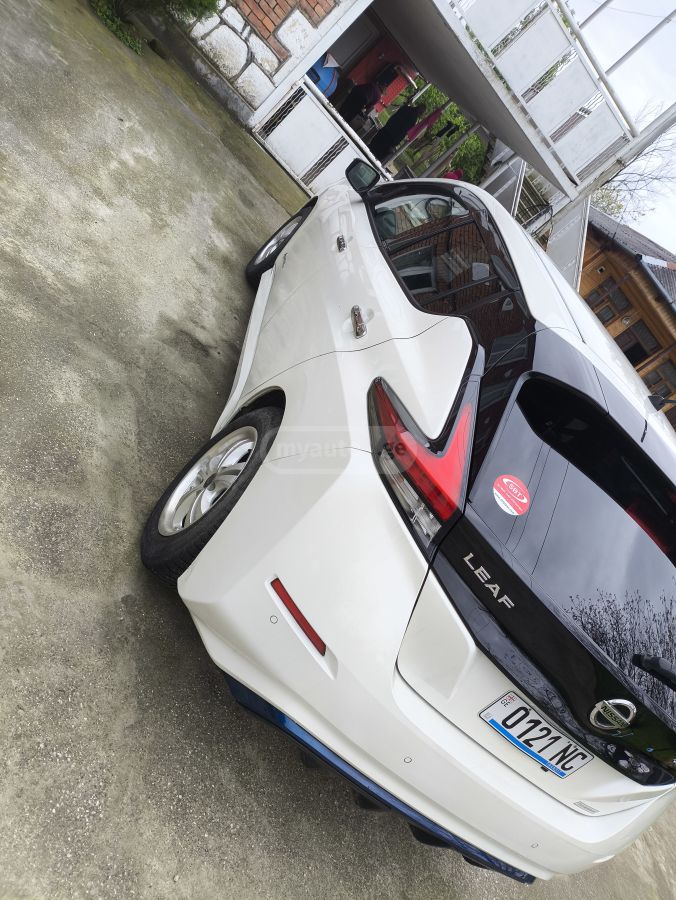 Nissan Leaf - фото 3