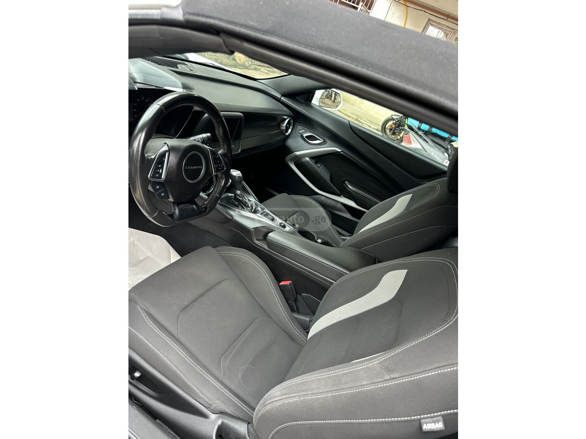 Chevrolet Camaro 2023 — миниатюра 15