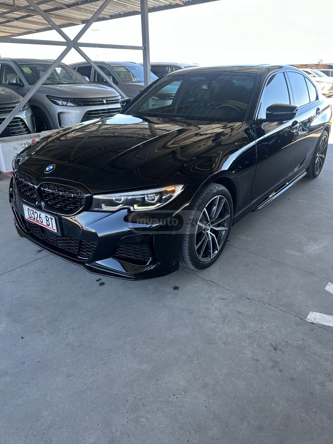 BMW Base 4dr Rear-Wheel Drive Seda — миниатюра 3