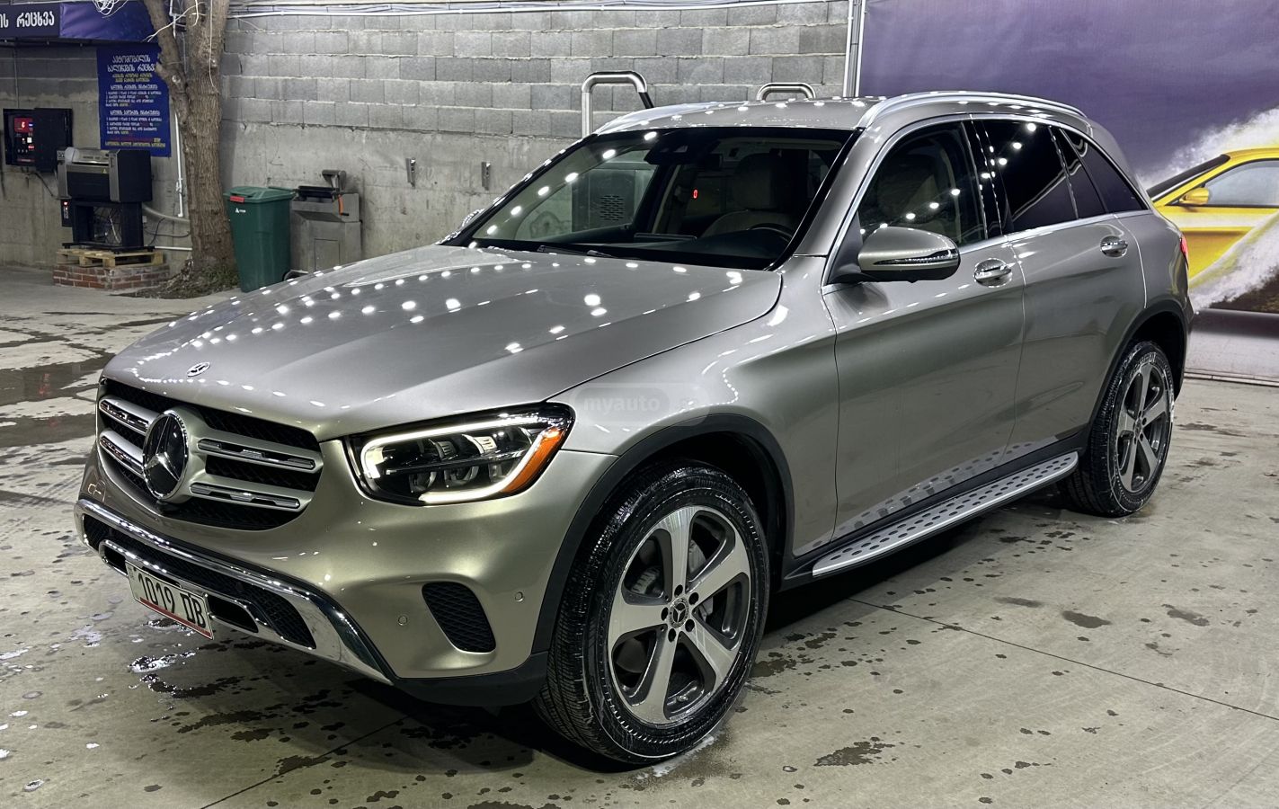 Mercedes-Benz GLC 300 - фото 1