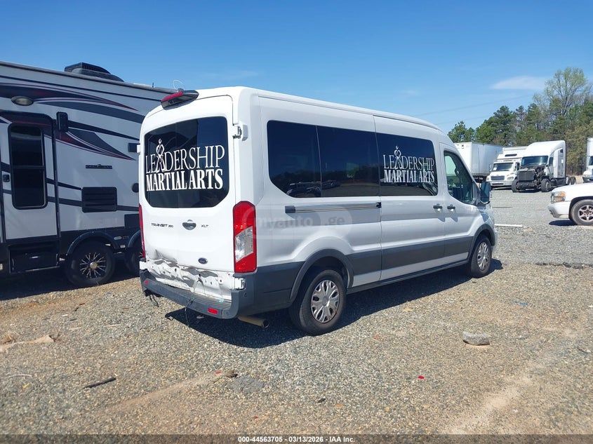 Ford E350 - фото 4