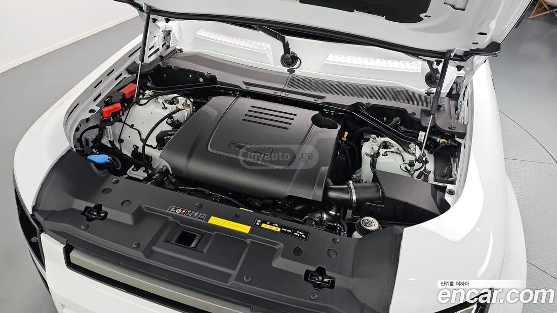 Land Rover Defender 90 2025 — миниатюра 6