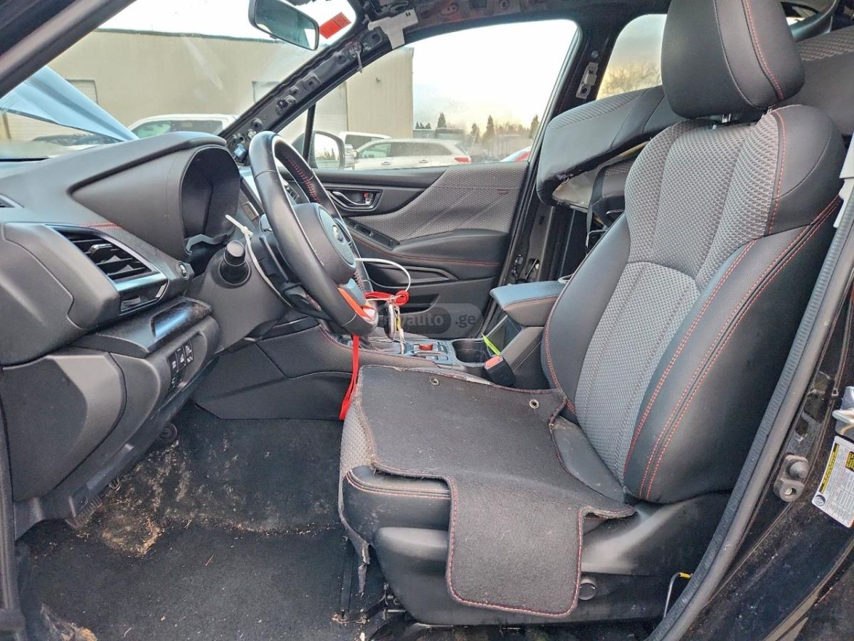 Toyota Forester 2022 — миниатюра 7