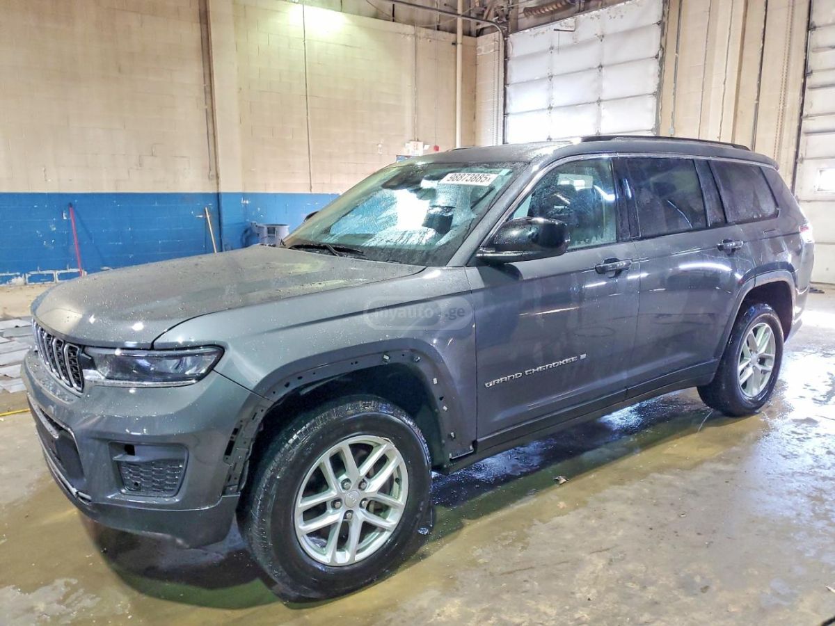 Jeep Grand Cherokee - фото 1