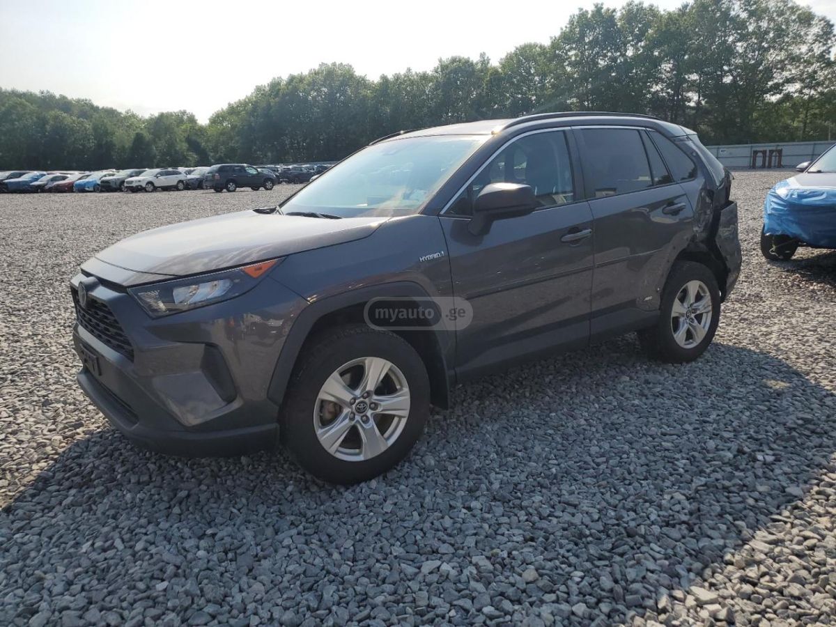 Toyota RAV 4 - фото 1