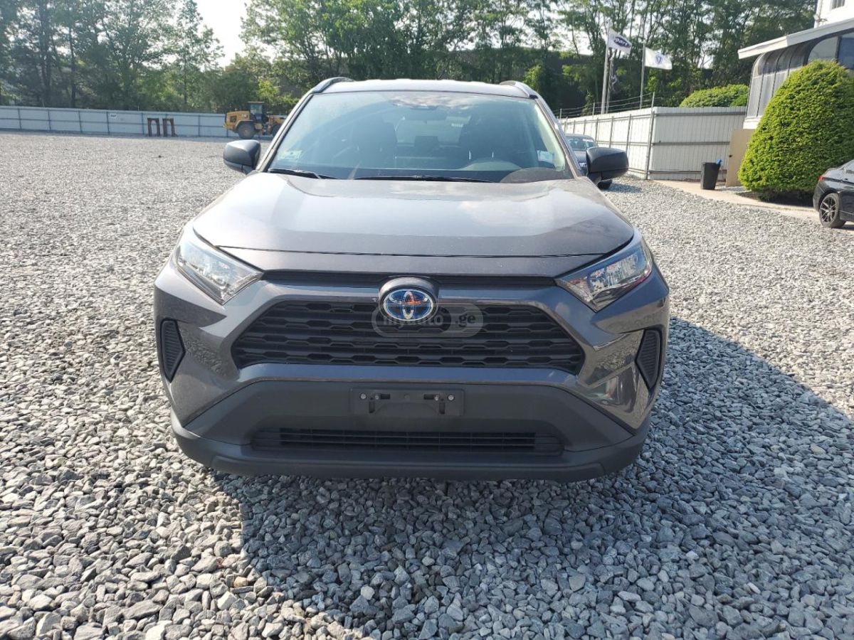 Toyota RAV 4 - фото 5