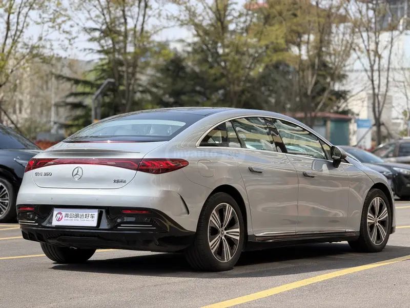 Mercedes-Benz EQE 2022 — миниатюра 6