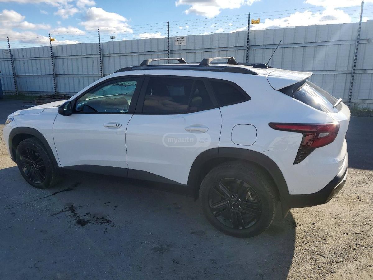 Chevrolet Trax - фото 3