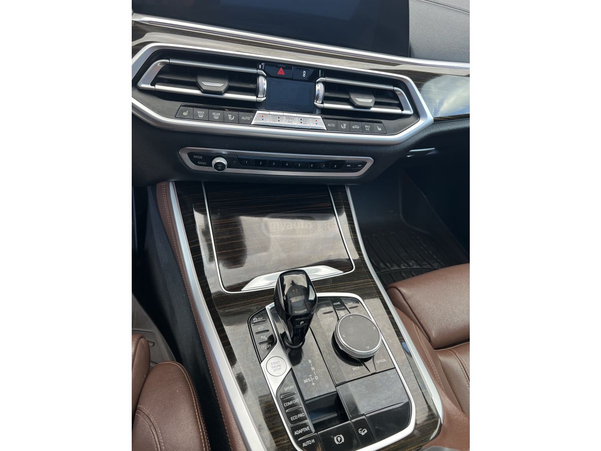 BMW X5 - фото 11