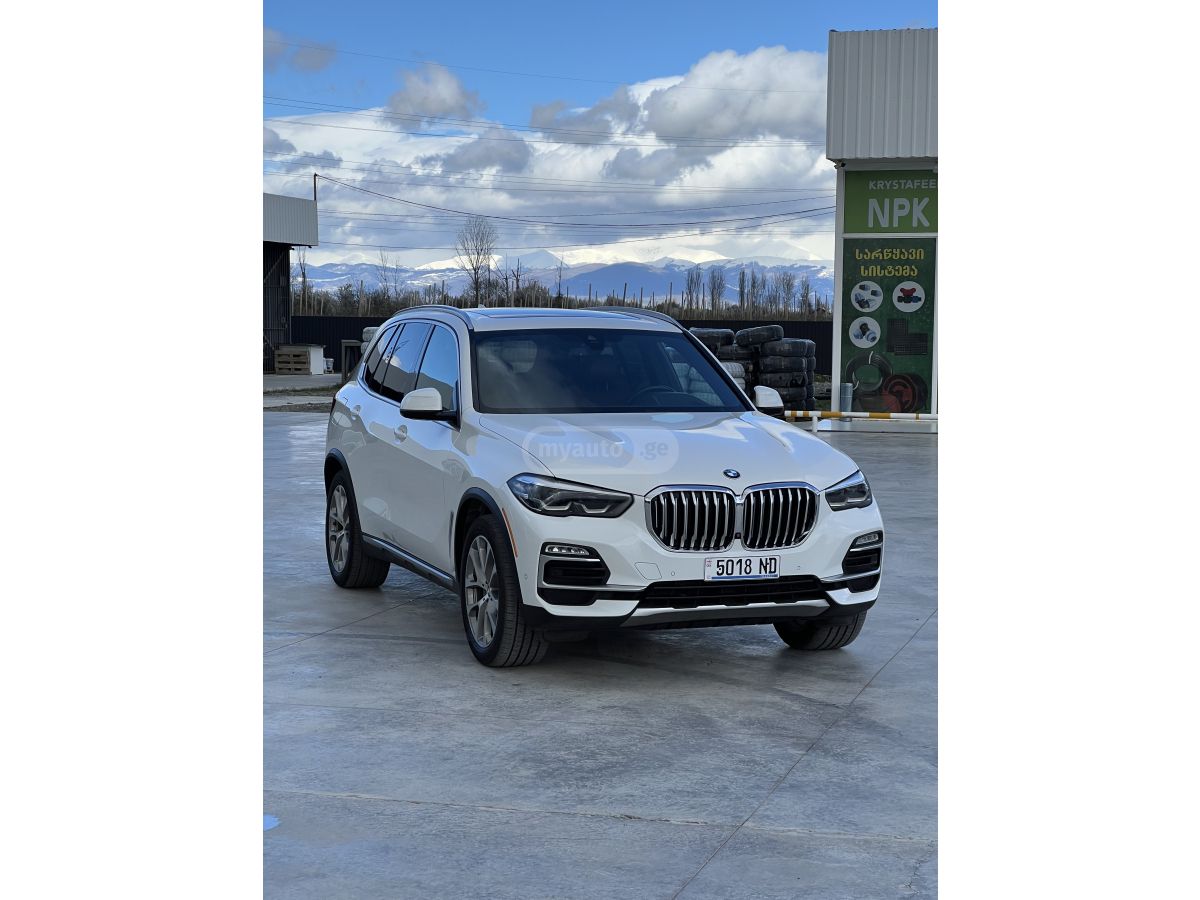 BMW X5 - фото 2