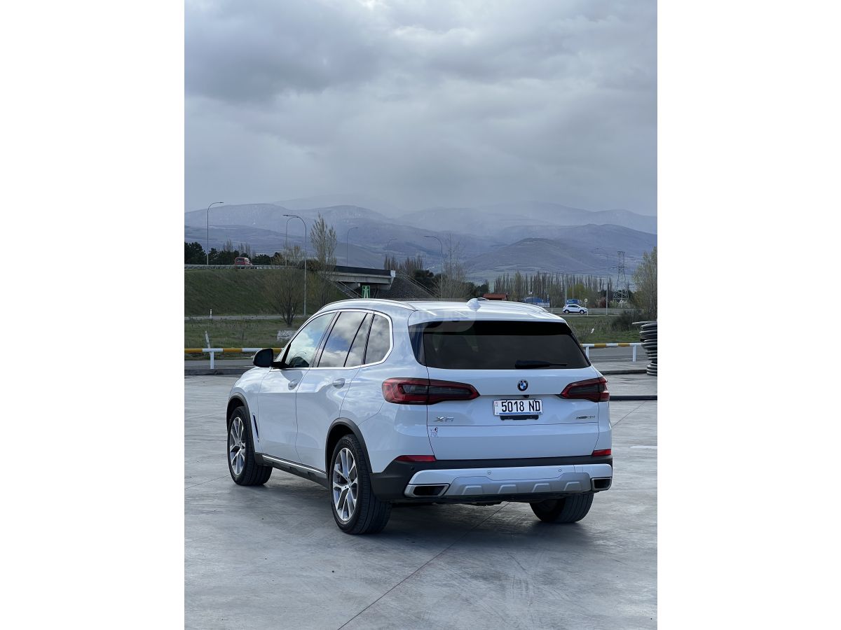 BMW X5 - фото 4
