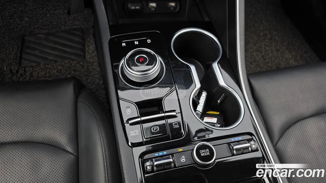 Kia Optima - фото 9