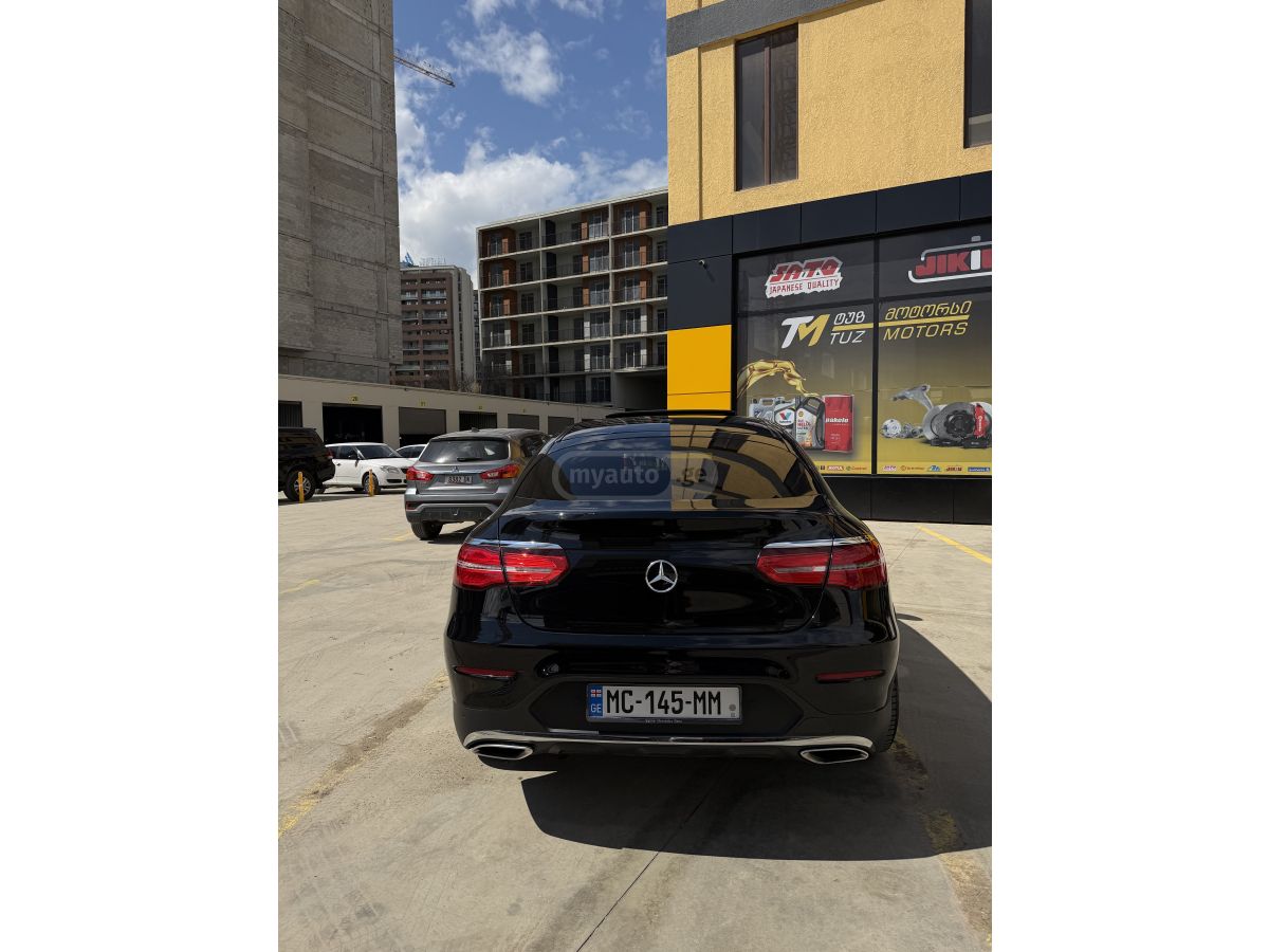Mercedes-Benz GLC 300 Coupe - фото 1