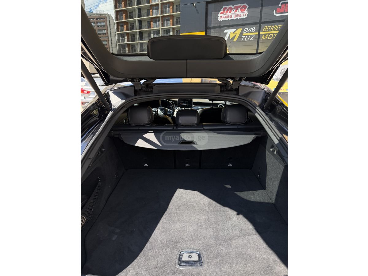 Mercedes-Benz GLC 300 Coupe - фото 9