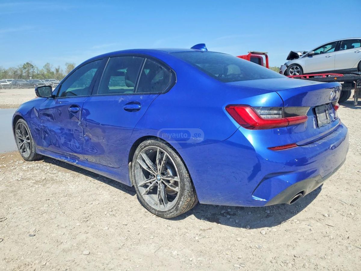 BMW 330 - фото 4