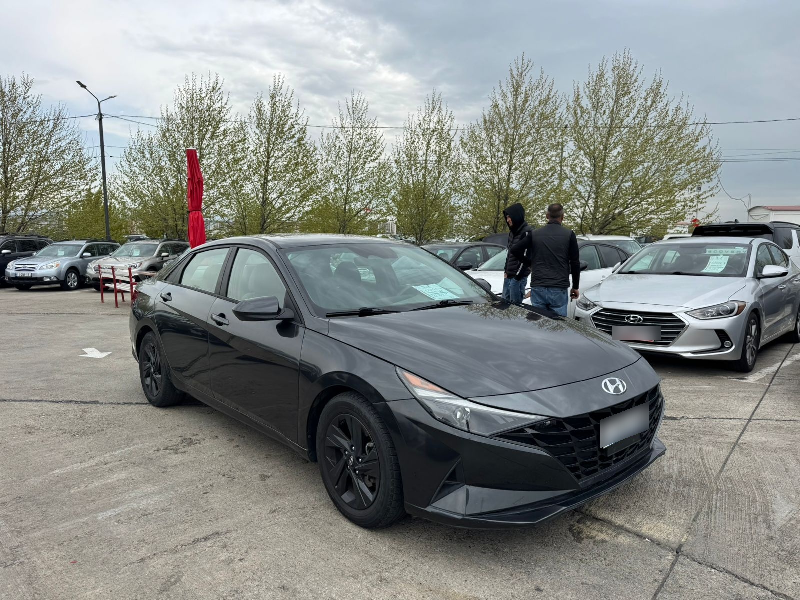 Hyundai Elantra - фото 2