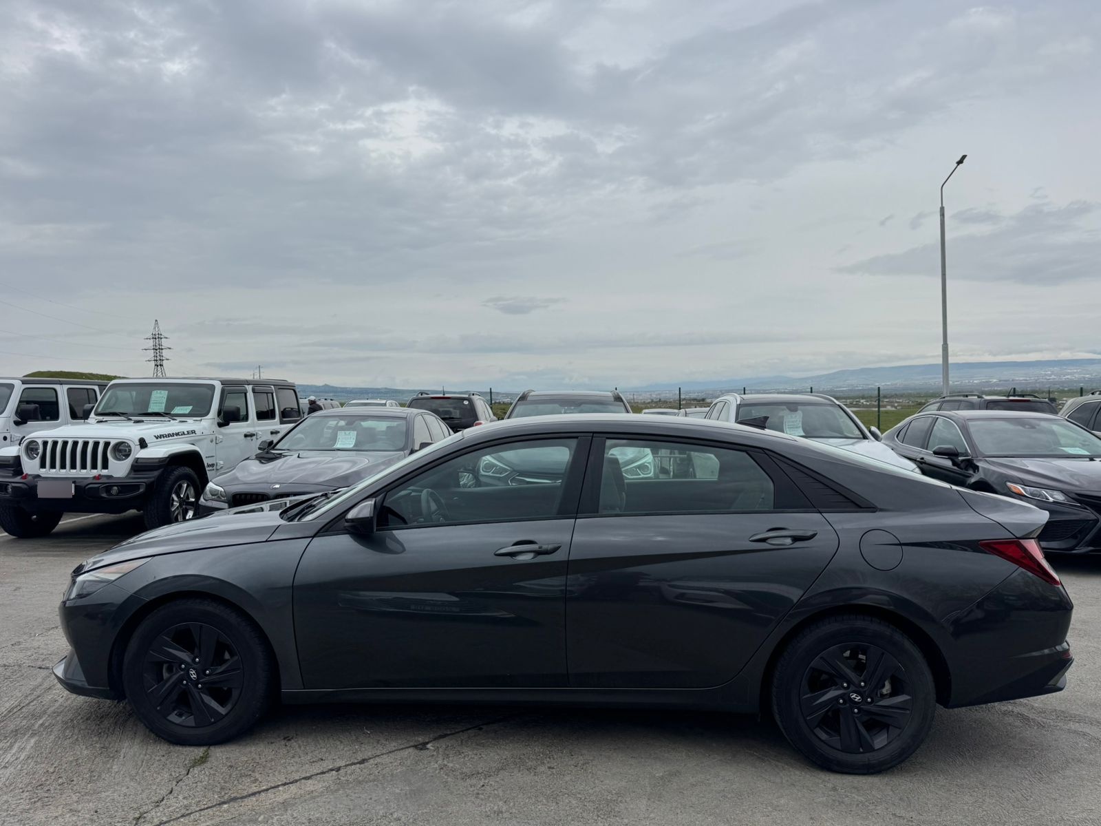 Hyundai Elantra - фото 6